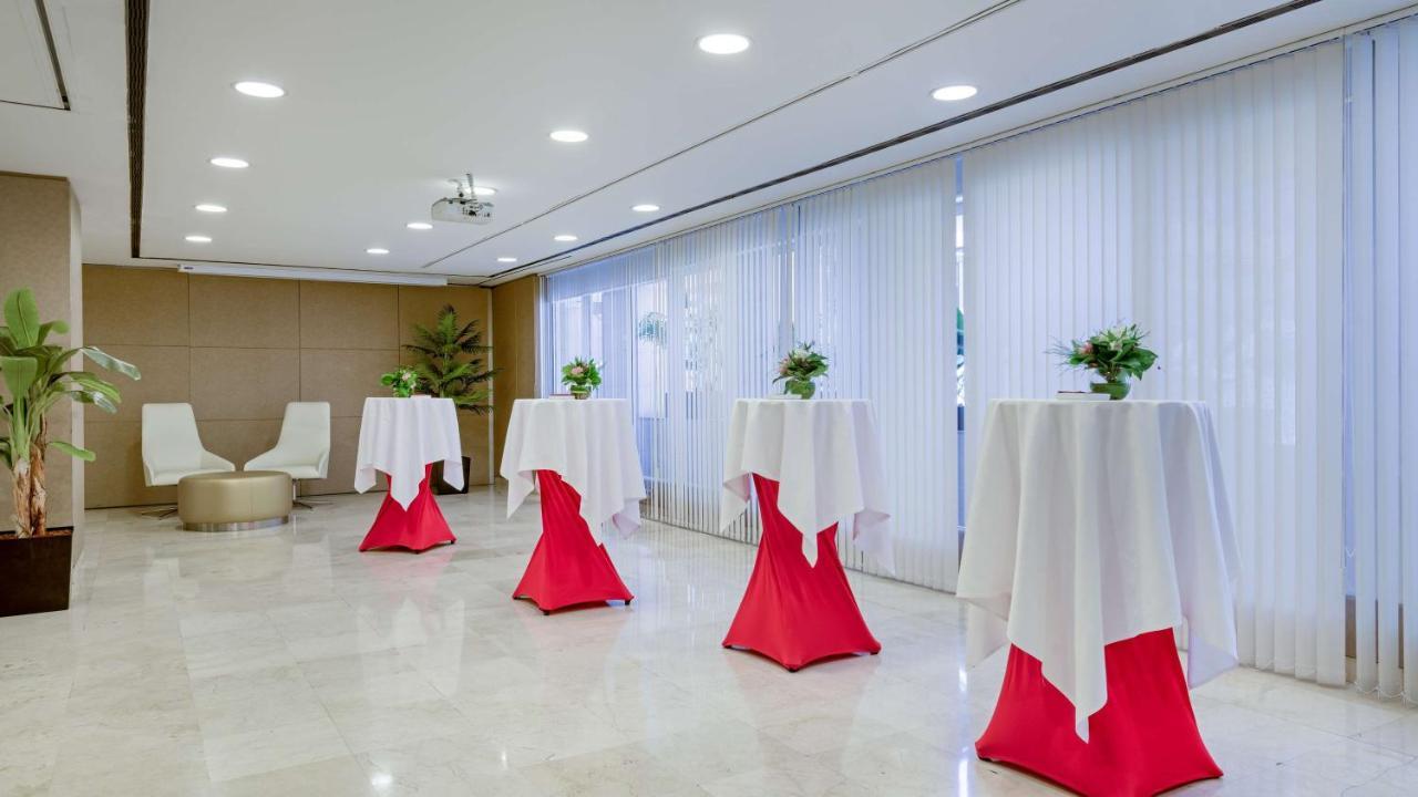 Nh Collection Madrid Colon Hotel Bagian luar foto